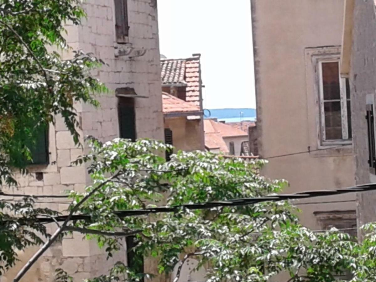 Stone Apartman Varos Split Exterior photo