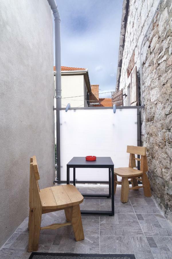 Stone Apartman Varos Split Exterior photo